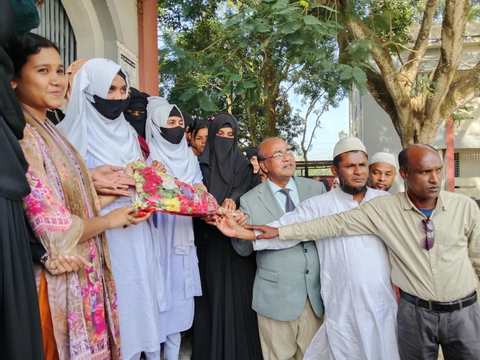 ক্যাম্পাসে একদিন